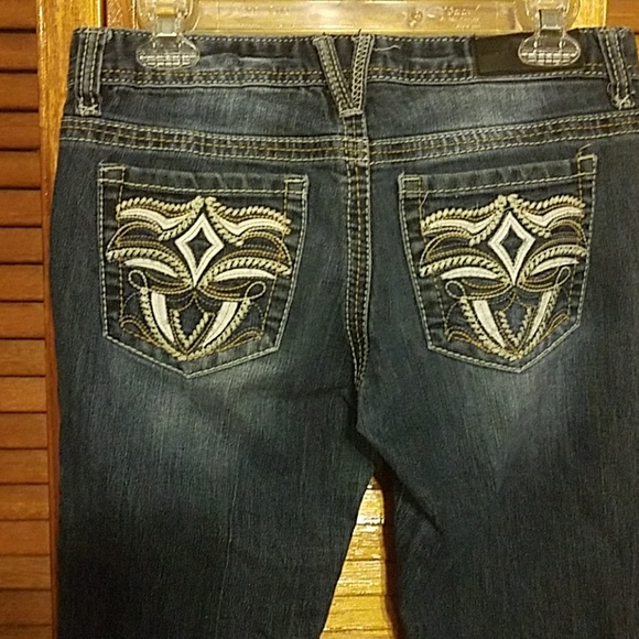 Jeans - Picture 3 of 5